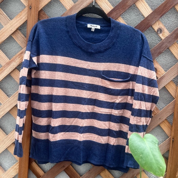 Madewell top\sweater - Picture 3 of 8